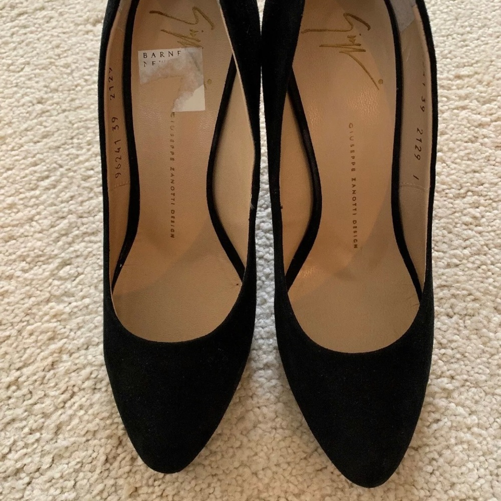 Giuseppe Zanotti wedge heels! New without tags